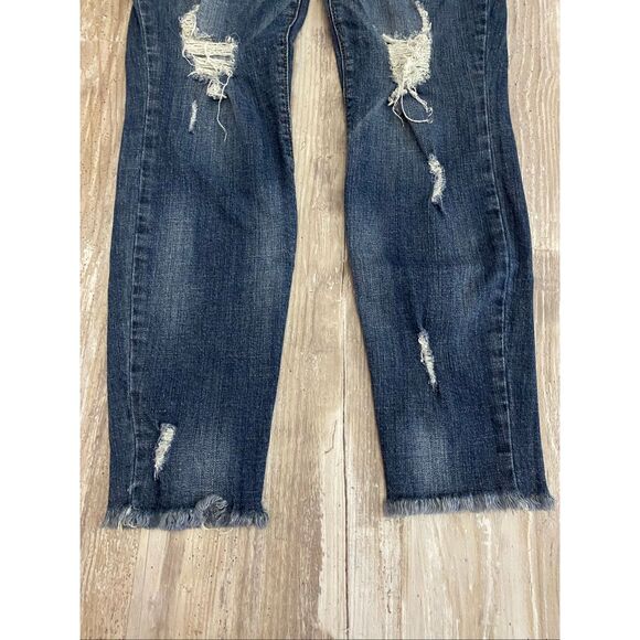 Harper Curvy Fit Mid Rise Jeans Ankle Crop Raw Hem Distressed Women’s Sz 30 - Picture 3 of 7